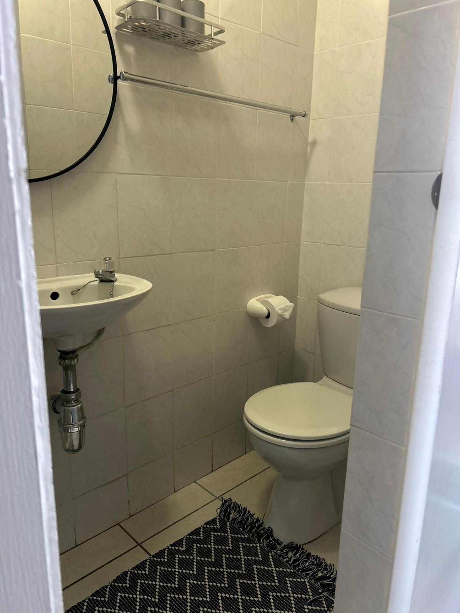 Cosy 1-bedroom Near The *